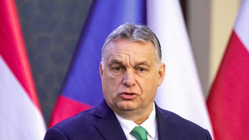 Orbán Viktor: felfüggesztik a hiteltartozásokat év végéig (VIDEÓ)