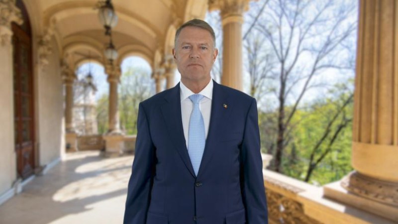 Fábián Tibor – Egy percben a világ – Iohannis három szava a magyaroknak