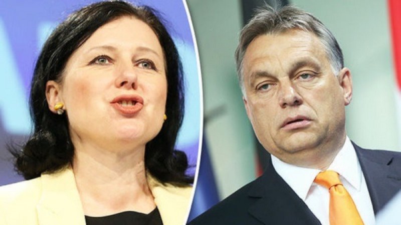 Orbán Viktor: Vera Jourová bizottsági alelnök megsértette Magyarországot, távoznia kell pozíciójából