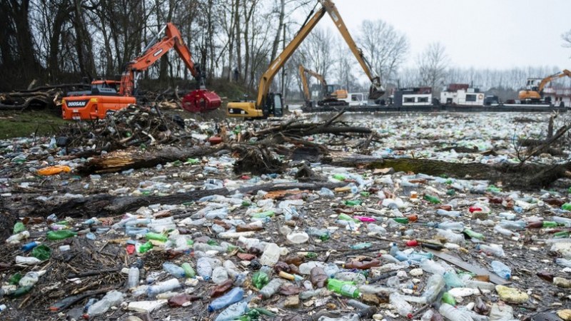 A Tisza mikroműanyag-szennyezettsége már a Gangeszén is túltesz